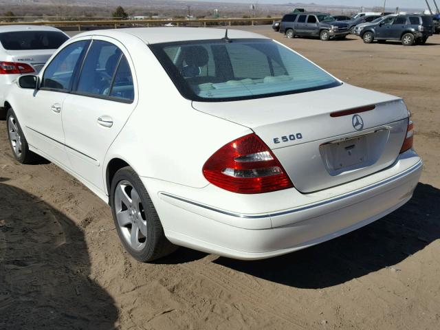 WDBUF70J05A641344 - 2005 MERCEDES-BENZ E 500 WHITE photo 3