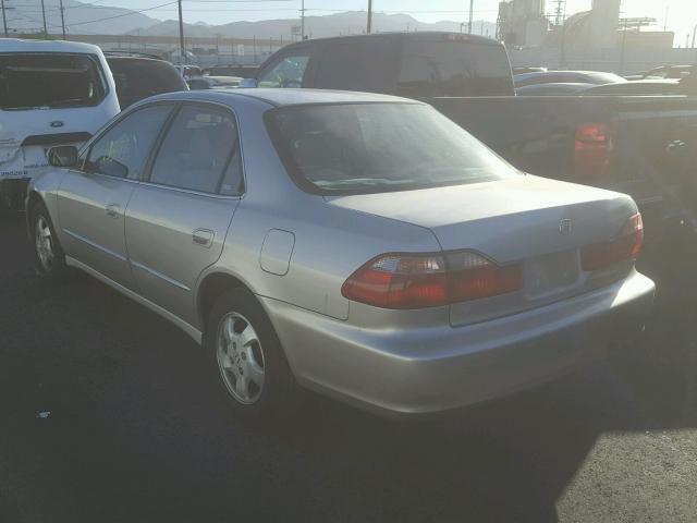 JHMCG6671XC015372 - 1999 HONDA ACCORD EX SILVER photo 3