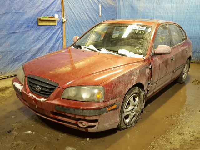 KMHDN56DX4U105620 - 2004 HYUNDAI ELANTRA GL RED photo 2