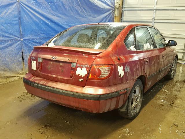 KMHDN56DX4U105620 - 2004 HYUNDAI ELANTRA GL RED photo 4