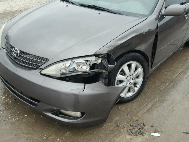 4T1BE32K04U885045 - 2004 TOYOTA CAMRY LE GRAY photo 9