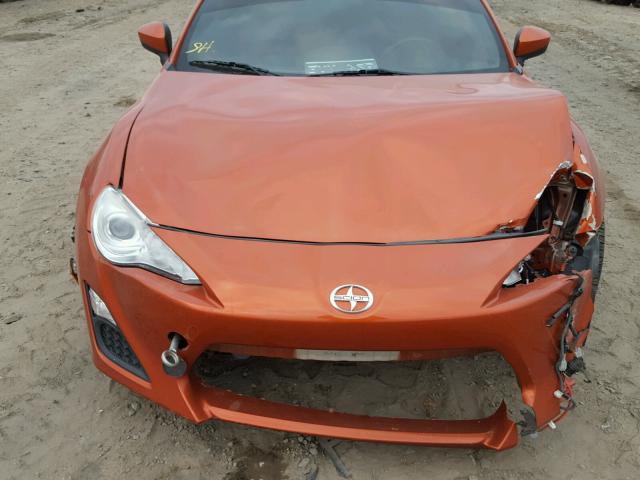 JF1ZNAA13D2719913 - 2013 TOYOTA SCION FR-S ORANGE photo 7