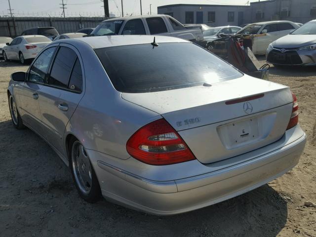 WDBUF56J86A793403 - 2006 MERCEDES-BENZ E 350 SILVER photo 3