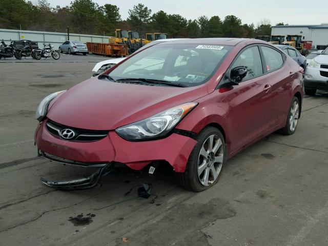 5NPDH4AE1DH203256 - 2013 HYUNDAI ELANTRA GL RED photo 2