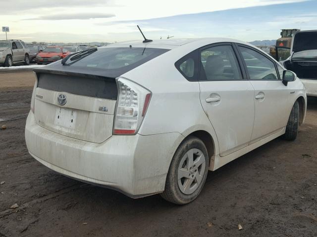 JTDKN3DU8A5003564 - 2010 TOYOTA PRIUS WHITE photo 4