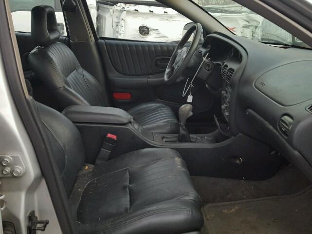 1G2WP52K23F124925 - 2003 PONTIAC GRAND PRIX SILVER photo 5