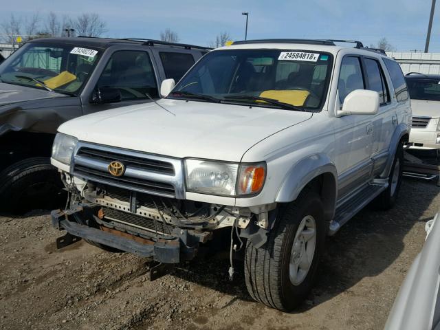 JT3HN87R9Y9033663 - 2000 TOYOTA 4RUNNER LI WHITE photo 2