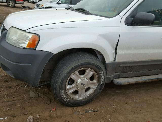 1FMCU03114KA71574 - 2004 FORD ESCAPE XLT WHITE photo 9