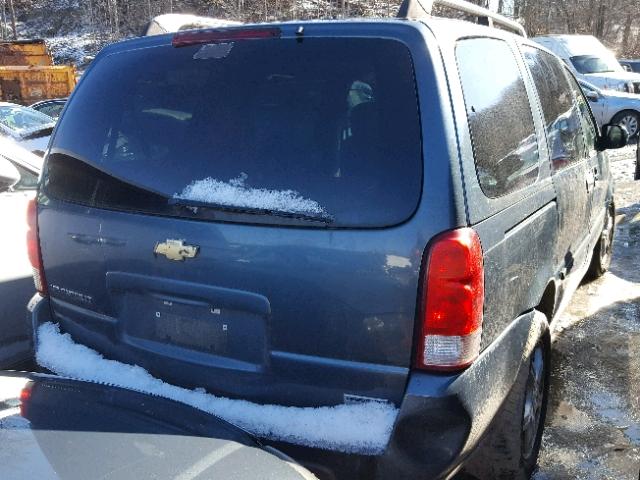 1GNDX33L75D190438 - 2005 CHEVROLET UPLANDER L BLUE photo 4