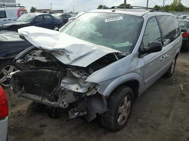 2D4GP44L87R122310 - 2007 DODGE GRAND CARA GRAY photo 2