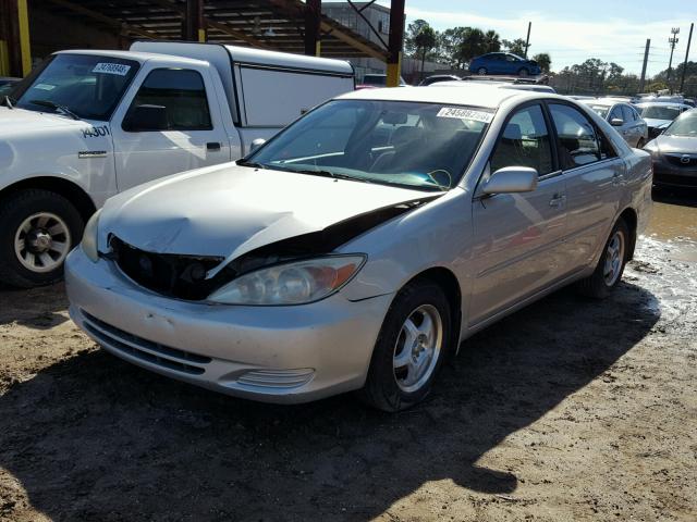 4T1BF32K03U566157 - 2003 TOYOTA CAMRY LE SILVER photo 2