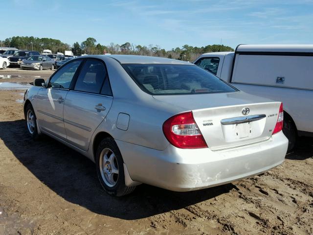 4T1BF32K03U566157 - 2003 TOYOTA CAMRY LE SILVER photo 3