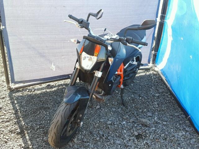 VBKLDT407EM763094 - 2014 KTM 690 DUKE ORANGE photo 2