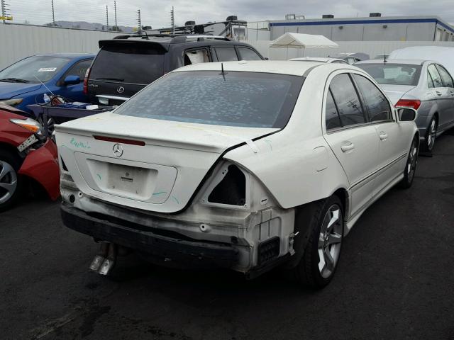 WDBRF52H37F896239 - 2007 MERCEDES-BENZ C 230 WHITE photo 4