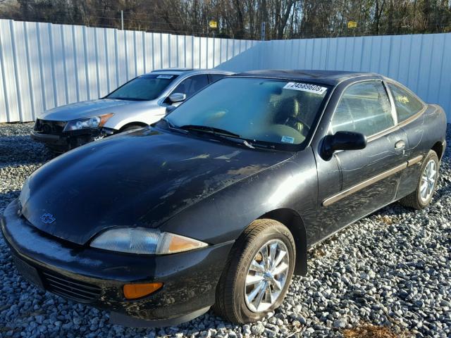 1G1JC1241W7181555 - 1998 CHEVROLET CAVALIER B BLACK photo 2