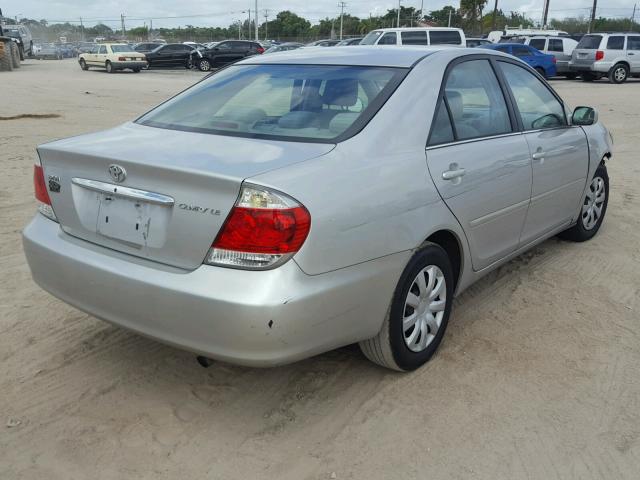 4T1BE32KX5U552367 - 2005 TOYOTA CAMRY LE GRAY photo 4