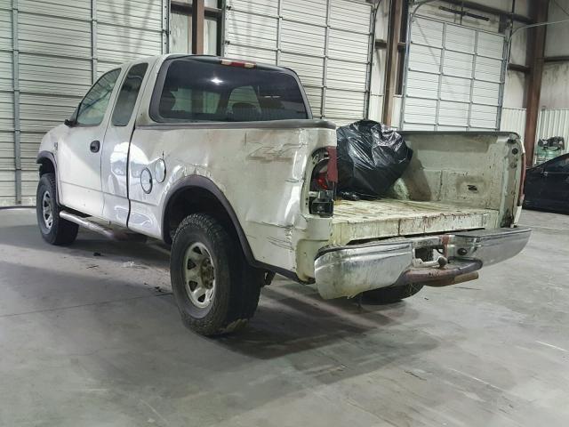 2FTPX18Z23CA80708 - 2003 FORD F150 WHITE photo 3