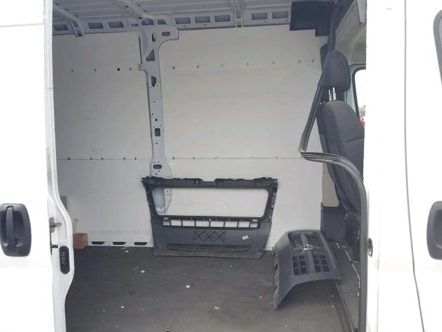 3C6URVJGXGE122597 - 2016 RAM PROMASTER 白色 照片 6