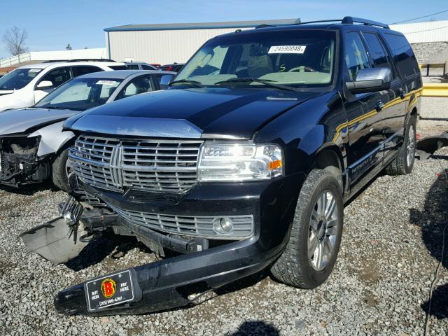 5LMJJ3H53BEJ09859 - 2011 LINCOLN NAVIGATOR BLACK photo 2