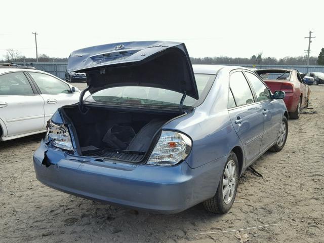 JTDBF30K220002961 - 2002 TOYOTA CAMRY LE BLUE photo 4