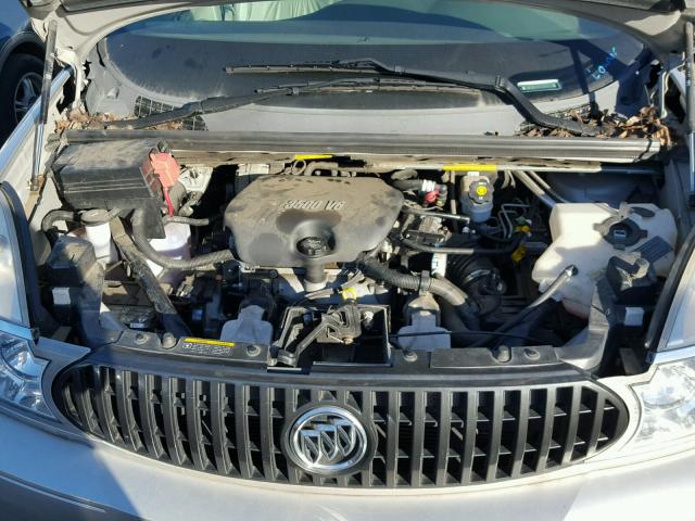 3G5DB03L36S596280 - 2006 BUICK RENDEZVOUS SILVER photo 7