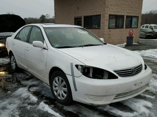 4T1BE32K76U719317 - 2006 TOYOTA CAMRY LE WHITE photo 1