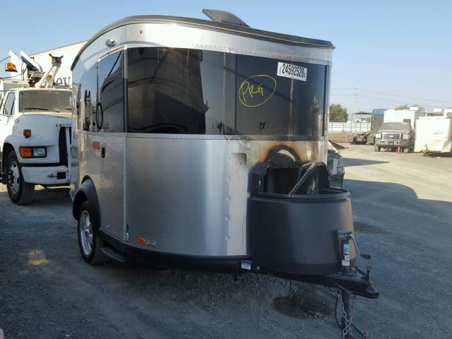 1SMG4DC14HJ203118 - 2017 AIRS TRAILER 银色 照片 1