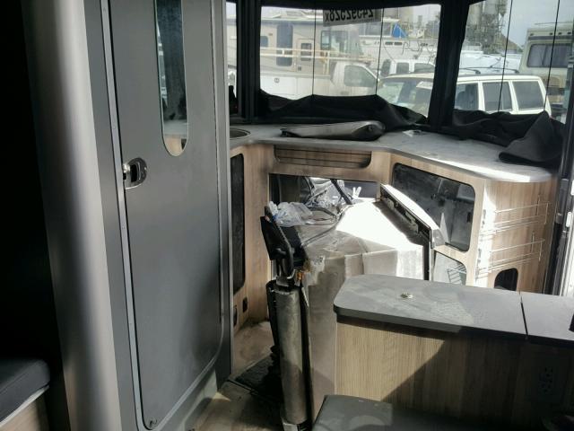 1SMG4DC14HJ203118 - 2017 AIRS TRAILER 银色 照片 6