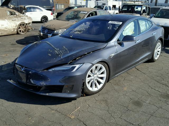 5YJSA1E20GF151387 - 2016 TESLA MODEL S GRAY photo 2