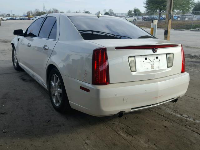 1G6DZ67A790100525 - 2009 CADILLAC STS WHITE photo 3