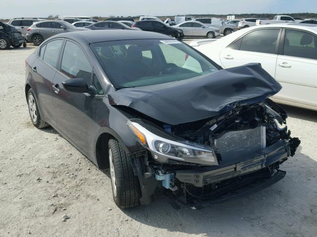 3KPFK4A75HE118961 - 2017 KIA FORTE LX BLACK photo 1