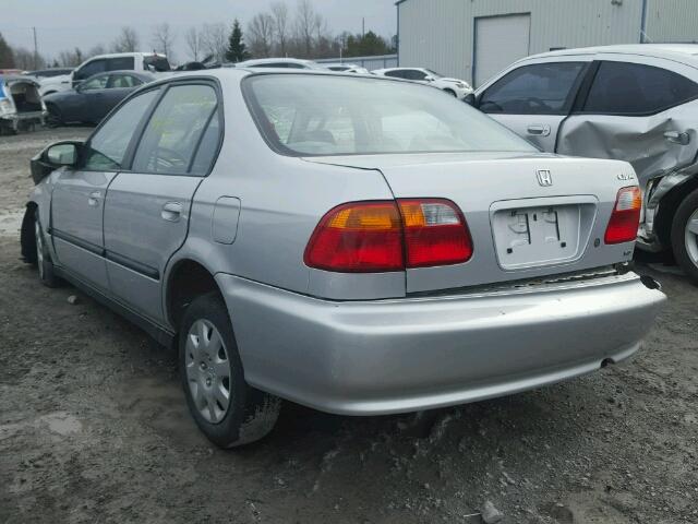 2HGEJ6617YH927091 - 2000 HONDA CIVIC BASE SILVER photo 3