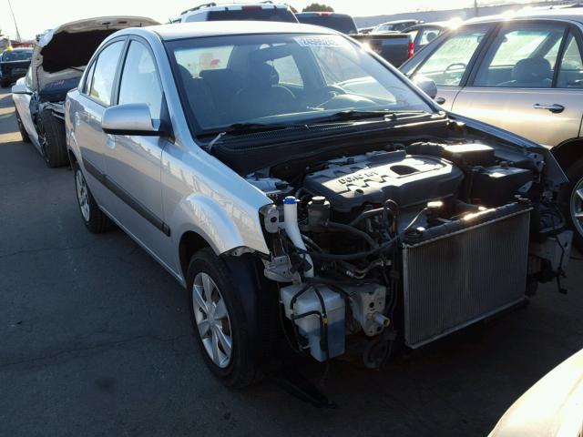 KNADE123376220723 - 2007 KIA RIO BASE SILVER photo 1