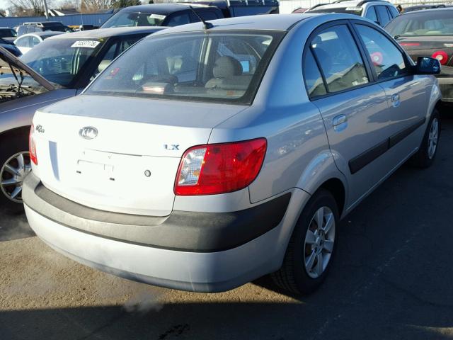 KNADE123376220723 - 2007 KIA RIO BASE SILVER photo 4