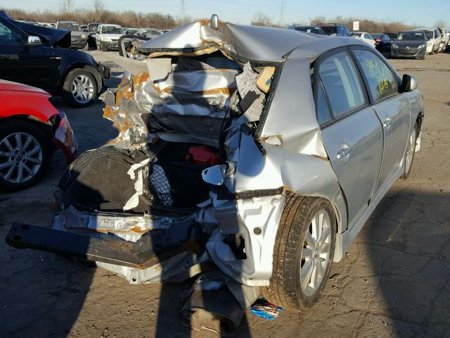 2T1BU4EE0AC292961 - 2010 TOYOTA COROLLA BA SILVER photo 4