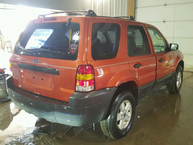 1FMYU02ZX6KA74683 - 2006 FORD ESCAPE XLS ORANGE photo 4