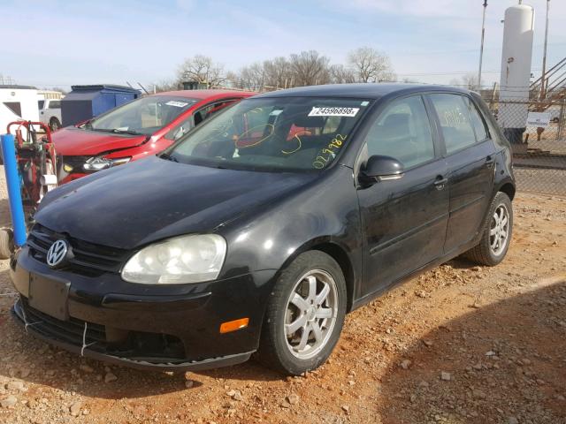 WVWDA71K98W029982 - 2008 VOLKSWAGEN RABBIT BLACK photo 2