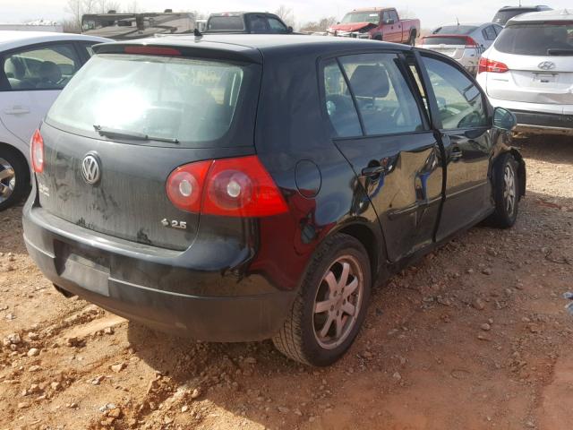 WVWDA71K98W029982 - 2008 VOLKSWAGEN RABBIT BLACK photo 4