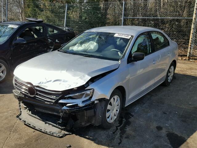 3VW2K7AJXFM346837 - 2015 VOLKSWAGEN JETTA BASE SILVER photo 2