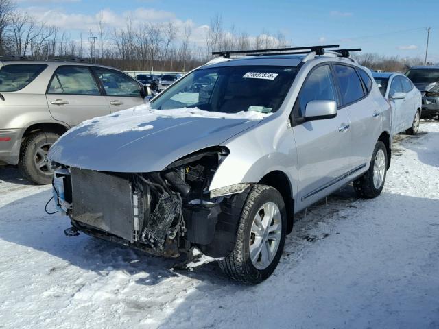 JN8AS5MV0CW711138 - 2012 NISSAN ROGUE S GRAY photo 2