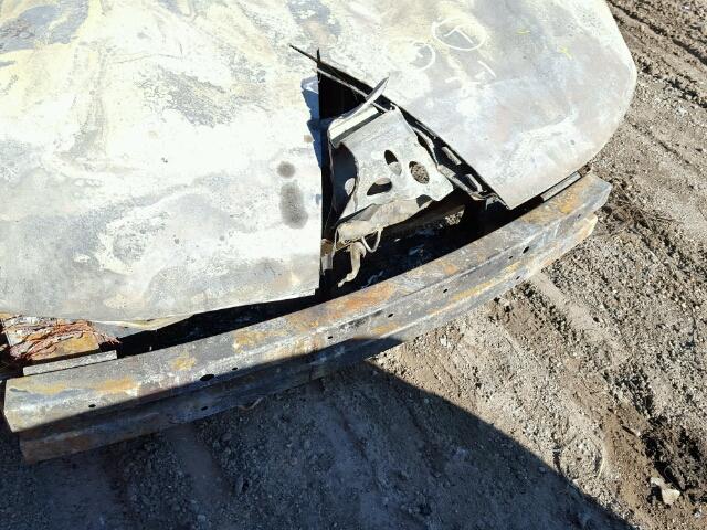 1G2WR12181F123723 - 2001 PONTIAC GRAND PRIX წითელი ფოტო 10