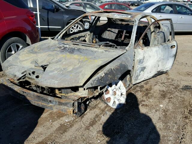 1G2WR12181F123723 - 2001 PONTIAC GRAND PRIX წითელი ფოტო 2