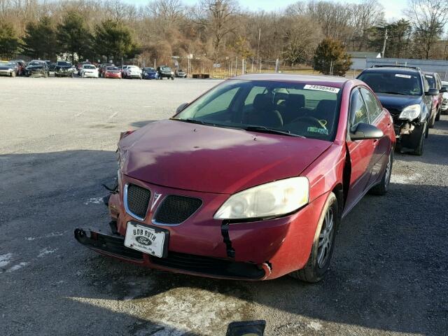 1G2ZG528354113481 - 2005 PONTIAC G6 RED photo 2