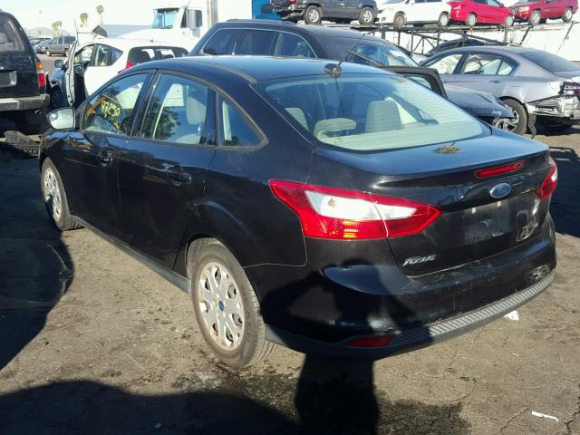 1FAHP3F26CL314138 - 2012 FORD FOCUS SE BLACK photo 3