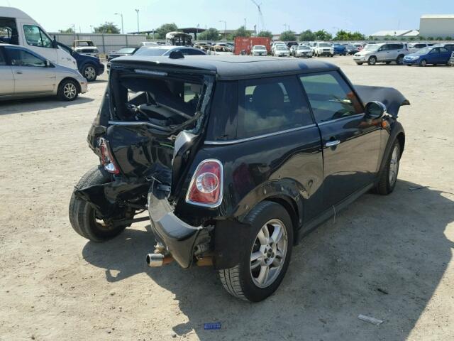 WMWSU3C5XBT251290 - 2011 MINI COOPER BLACK photo 4