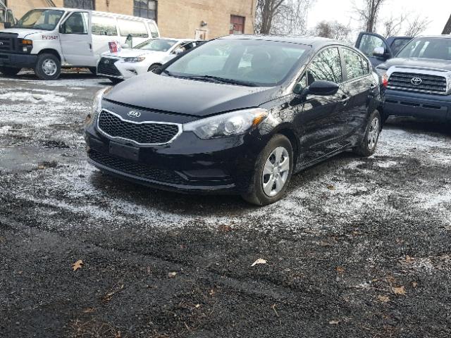 KNAFK4A68G5466865 - 2016 KIA FORTE LX BLACK photo 2