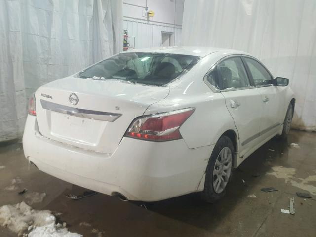 1N4AL3AP8FC167583 - 2015 NISSAN ALTIMA 2.5 WHITE photo 4