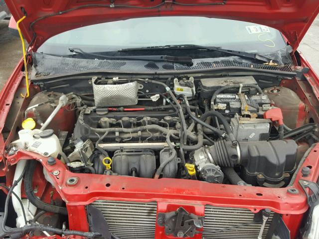 1FAHP35N78W165594 - 2008 FORD FOCUS SE RED photo 7