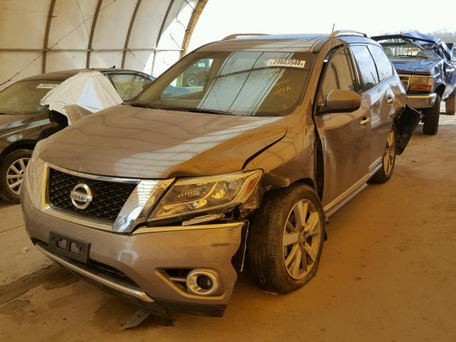 5N1AR2MM4DC679130 - 2013 NISSAN PATHFINDER BROWN photo 2