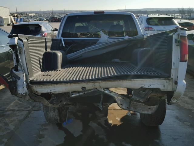 1GCCS19W9Y8103080 - 2000 CHEVROLET S TRUCK S1 WHITE photo 9